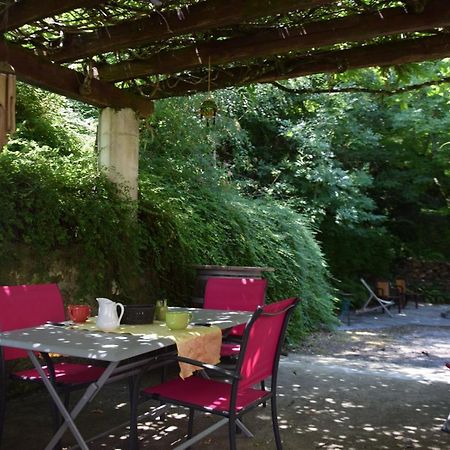 Chambres D'Hotes L'Oree Des Bois Lacrouzette Eksteriør billede